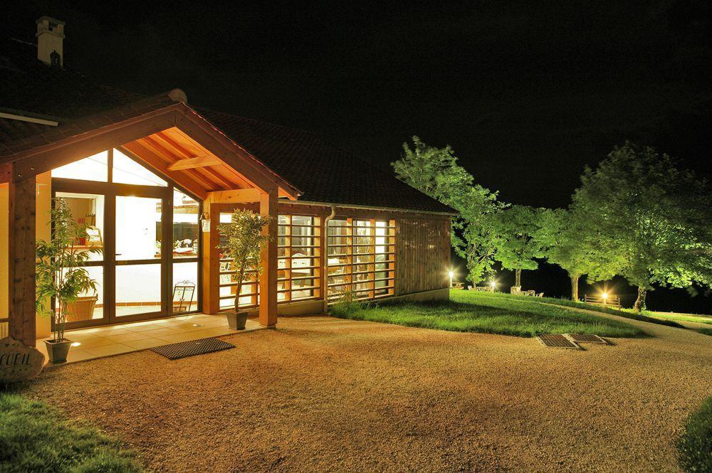 Domaine Des Compouzines Hotel Montignac-Lascaux Buitenkant foto