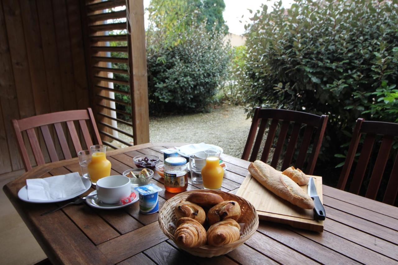 Domaine Des Compouzines Hotel Montignac-Lascaux Buitenkant foto